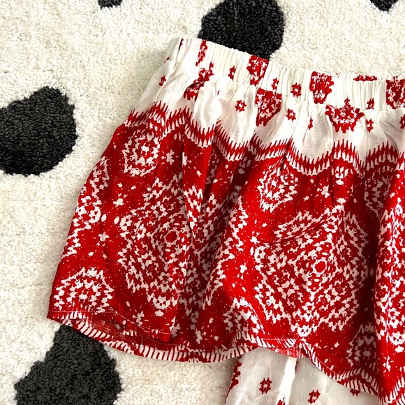 Off-the-Shoulder Top - Picture 2 of 2